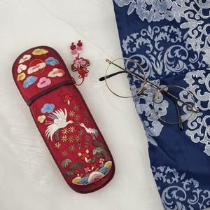 Cranes Embroidered Korean Glasses Case, Fortune Symbols Embroidered Eyewear Sleeve, Traditional Korean Sunglasses Pouch