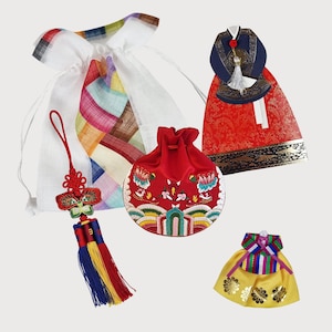 Korean Heritage Gift Set, Bokjumeoni Pouch, Butterfly Norigae, Hanbok Magnet & Card, New Year and Chuseok Celebration