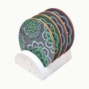 Ensemble de 4 sous-verres à motif toit du palais coréen de Dancheong, ensemble de 4 sous-verres traditionnels en cuir coréen fusionné, cadeaux du Nouvel An et de Chuseok