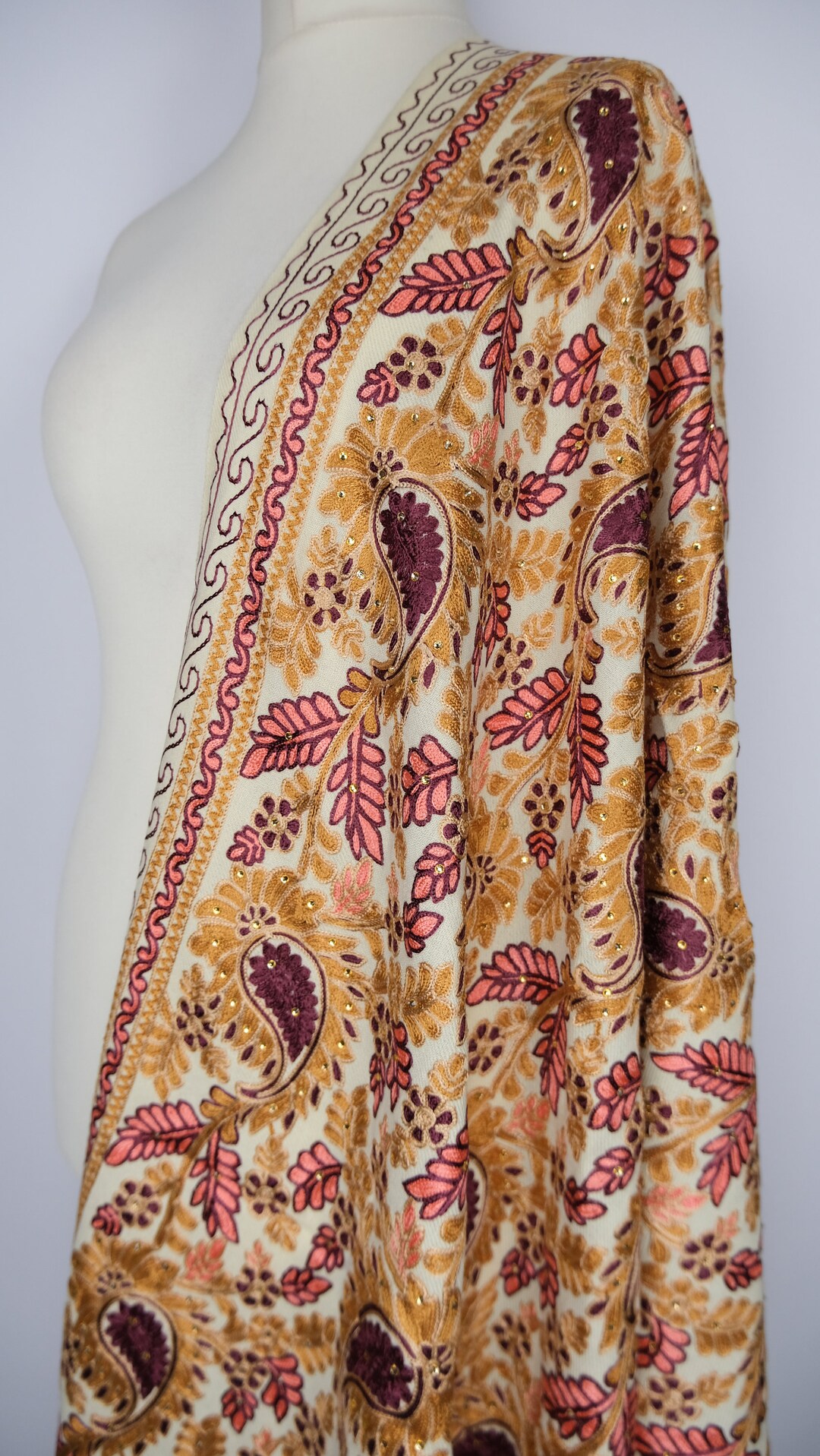 kashmiri shawl white