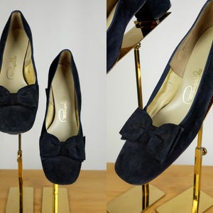 1960s Pappagallo Black Suede Bow Block Heels