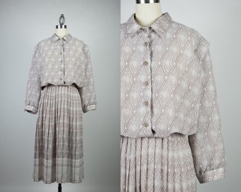 1980s Lady Carol of New York Taupe and White Geometric Print Shirtdress