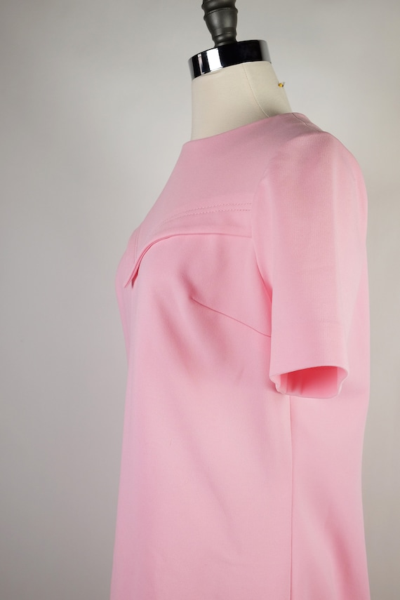 1960s Bubblegum Pink Double Knit Mod Dress - image 5