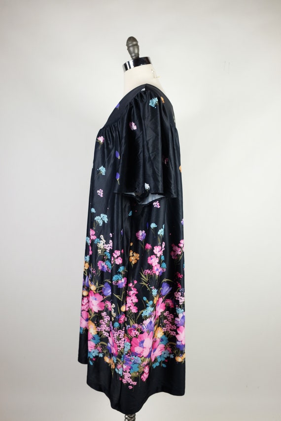 1980s National Colorful Floral Housedress - image 6