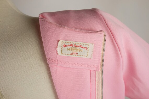 1960s Bubblegum Pink Double Knit Mod Dress - image 8