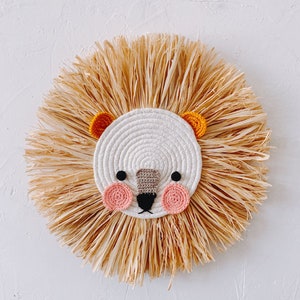 Cute Bear Decor,Animal Head Raffia Wall Hanging for Boys Room Decor,Safari Jungle Nursery Decor,Boho Kids Room Decor,Baby Shower Gift