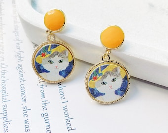 CUTE CAT EARRINGS, Stud Cat Earrings, Summer Cat Earrings, Hanging Cat, Cat Lover Gift, Birthday gift, Cat Dangle Earrings, Cat Jewelry