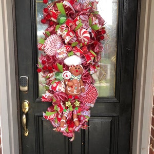 Gingerbread Christmas Swag: Red and White Candy Door Decor