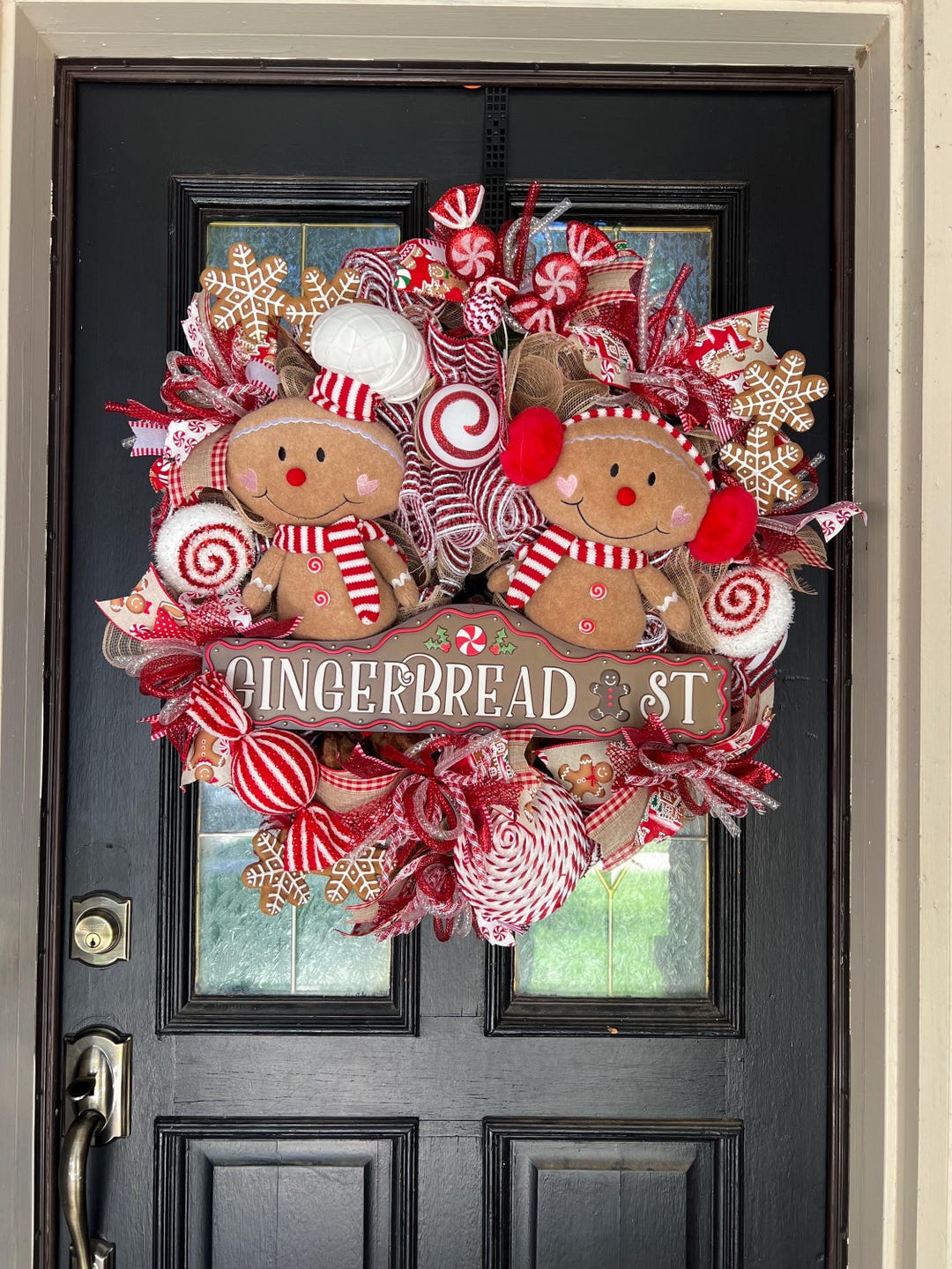 Gingerbread Couple Christmas Door Wreath: Holiday Cookie Decor - Etsy