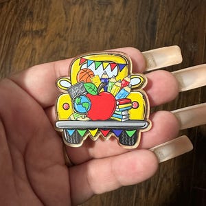 Badge pour enseignant, badge pour la rentrée, badge pour secrétaire, badge d'identification pour l'école.