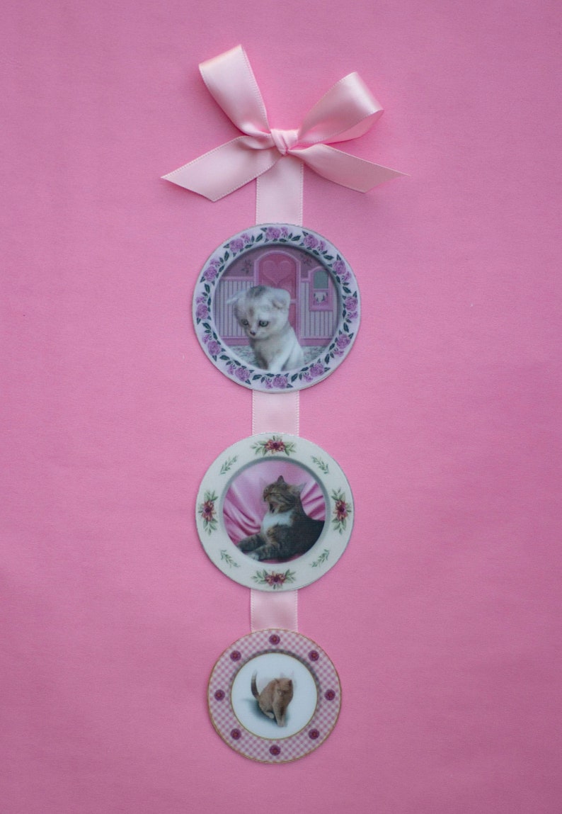Umbridge's Mini Lenticular Cat Plates Ribbon - Etsy