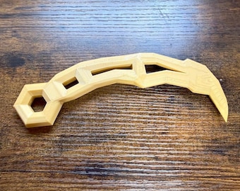 3D Printed Keyrambit – Game Inspired Prop – Collector Display Piece – Cosplay Accessory