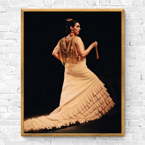 Retro Stil: Fesselnde Fotografie einer Flamenco Tänzerin | Kunstdruck