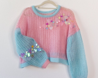 Candy Pink und Blau Mohair Sommer Handgestrickter Crop-Top Pullover (Größe S / M) mit Herzförmigen Pailletten