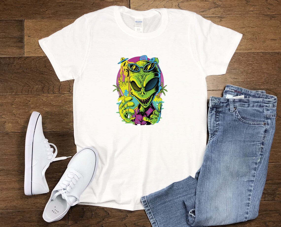 T-shirt extraterrestre alien en chemise OVNI t-shirt | Etsy