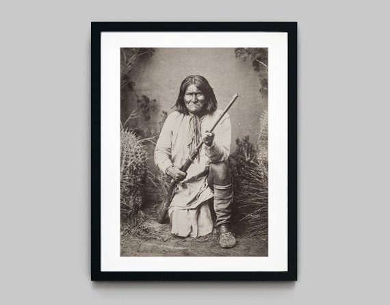 Native American Apache war leader Geronimo Black and White ...