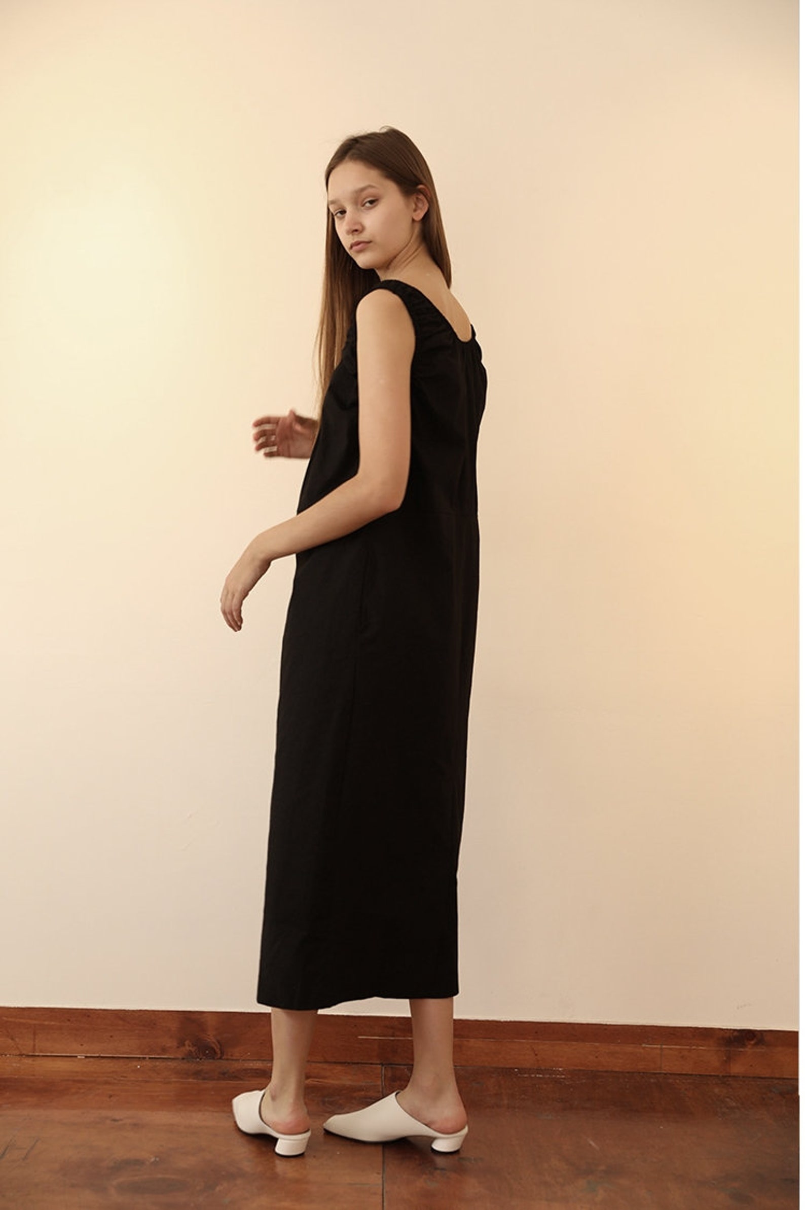Black Sleeveless Midi Dress / Summer Simple Linen Dress / Tank | Etsy