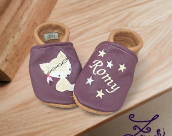 Krabbelschuhe mit Namen personalisiert Lederpuschen Geschenk Geburt Babyparty Boho Indianer Fuchs beige mit Sterne