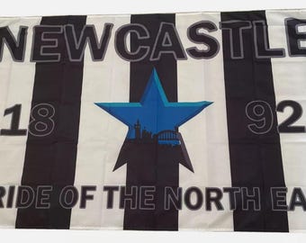 Newcastle United Toon Flag football 5ft by 3ft - Shirt Scarf Badge Poster **LAST ONES**