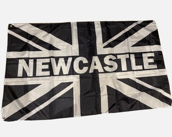 Newcastle United Utd FC Flag - 5ft by 3ft - Geordies St James Park Toon Army