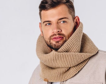 Men's knitted scarf, Women's knitted scarf, Caramel Brown Wool Autumn Neck Warmer - Cozy and Stylish