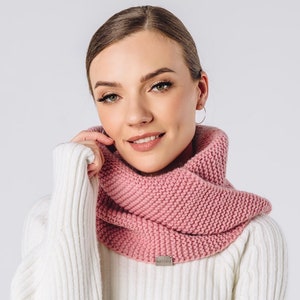Knitted scarf | Wool scarf | Scarf women | Handmade scarf | PINK scarf | Infinity scarf | Handmade scarf for woman | AUTUMN, SPRING scarf
