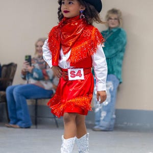 christmas cowgirl dress Girls' Pocket Twirl Size: 5/6 By Mila & Rose and a sweet scoop back neckline Christmas Cowgirl L/S Pocket Twirl