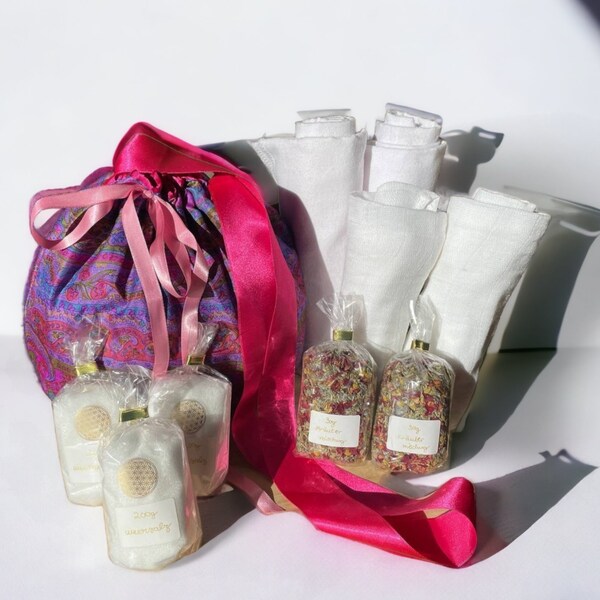 Großes Lotusgeburts Kit aus Plazenta-Tasche, Kräutern, Salz und Tüchern, Plazenta-Tasche aus indischer Seide "Violett Gold"