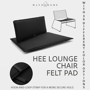 Könnte beinhalten: Ein schwarzes Filzpolster für einen Hee Lounge-Stuhl. Das Polster hat eine Rückenlehne und einen Sitz mit einem Klettverschluss für sicheren Halt. Das Bild zeigt auch eine Strichzeichnung des Stuhls und den Text "Mit 36 verschiedenen Farboptionen."