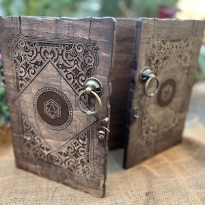 DM screen, Dungeon Master Screen, GM Screen, Wooden dm Screen, DnD DM Screen, Dungeons and Dragons, Game Master Screen, DnD gift, dnd screen
