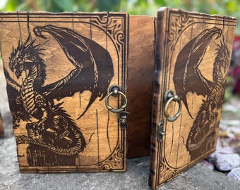 DM screen, Dungeon Master Screen, GM Screen, Wooden dm Screen, DnD DM Screen, Dungeons and Dragons, Game Master Screen, DnD gift, dnd screen