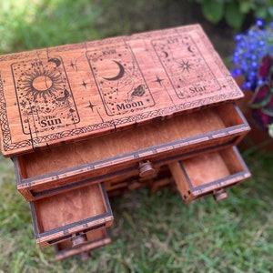 Porta cartas de tarot de sol, luna y estrellas, porta cartas de tarot grande con atrapasueños, cajón, organizador de tarot, decoración de altar, joyero