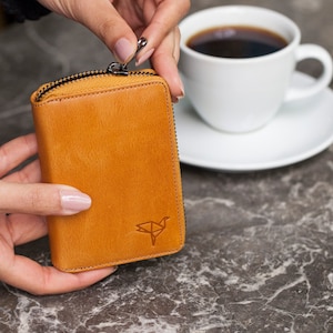 Billetera de cuero con cremallera protegida RFID para hombres, billetera de cuero personalizada para mujeres / billetera de regalo de aniversario para él y ella