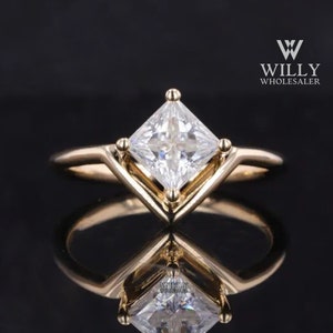 Unique Solitaire Comfort Fit Designer Ring, Four Prong Set Wedding Ring, Amazing 1.25/ 2/ 2.25 Carat Princess Cut Moissanite Engagement Ring