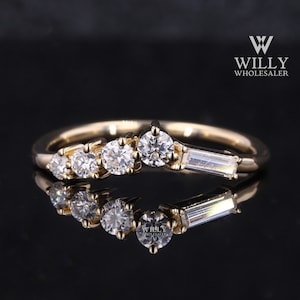 Dainty Baguette With Round Brilliant Cut Moissanite Engagement Band, Curved Matching Wedding Band For Anniversary Ring, Unique Designer Ring