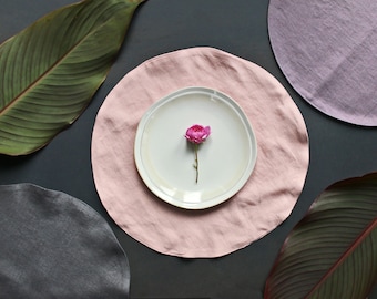 Linen Double Layer Round Placemats. Natural stonewashed linen placemat set. Minimalist placemats. Soft linen placemats.