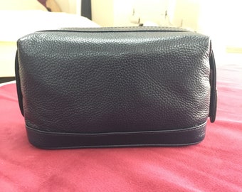 Leather Wash Bag,Leather Toiletry Bag, Full Grain Leather, Travel Cosmetic Bag, Luxury Bag, Luxury Gift. (EDINDE)...