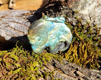 Labradorit Elefant Schnitzerei