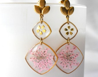 Boucles d'oreilles pendantes vraies fleurs rose, bijou fleurs, cadeau pour maman, bijoux mariage, cadeau petite-amie, bijoux fait-mains