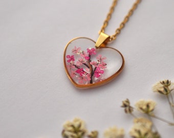 Sakura necklace, cherry tree branch in bloom, women's jewelry, resin and dried flowers, Japanese-inspired jewelry, gold stainless steel