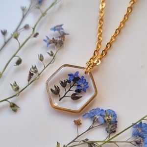 Women's necklace real pressed forget-me-not Resin and dried flower jewelry women's gift Flower jewelry image 2