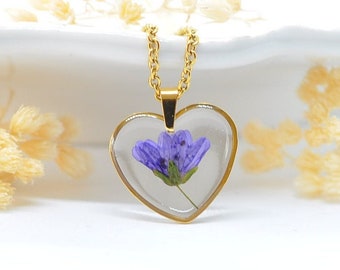 Golden heart necklace with wild geranium flowers, resin jewelry, necklace for women, stainless steel, Mother's Day gift idea