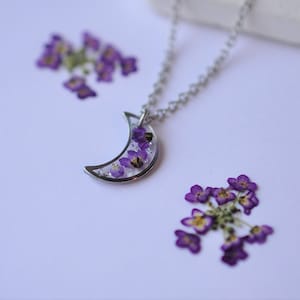 Unique Crescent Moon Pendant Women's Necklace Stainless Steel with Real Dried Flowers Preserved in Resin Minimalist Jewelry Gift for Her image 6