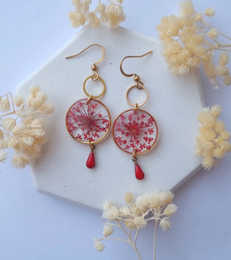 Boucles d'oreilles de vraies fleurs rouges, Bijou en résine et fleurs séchées, cadeau pour femme, anniversaire, Bijou mariage, bijoux femme image 7