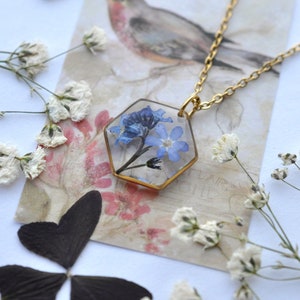 Women's necklace real pressed forget-me-not Resin and dried flower jewelry women's gift Flower jewelry image 4