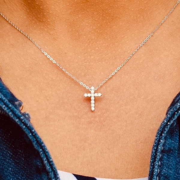 Diamond Cross Necklace,Diamond Cross Pendant,White Gold Cross Necklace,Mini Diamond Cross Pendant, 14k Gold Diamond Cross Necklace for Women