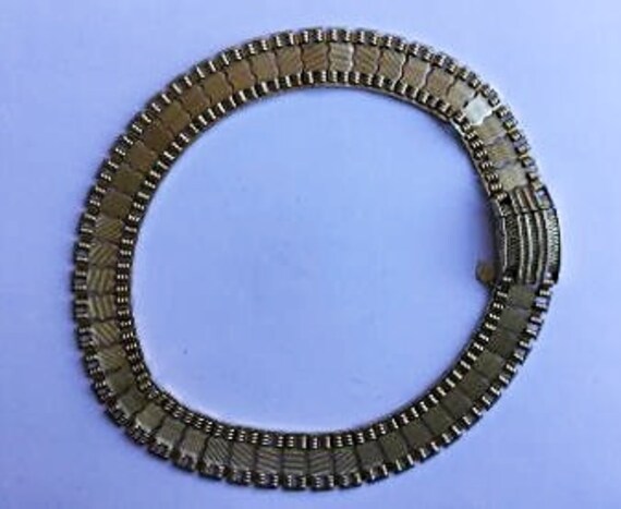 Vintage Sarah Coventry Snap Clasp Choker Necklace /& Bracelet Set Gold Tone