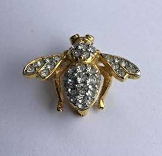 joan rivers bee brooch Gem