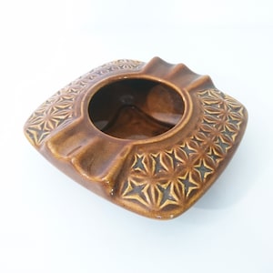 Vintage Ceramic Art Ashtray, Studio Art Pottery Ashtray 1960s Mid Century Modern