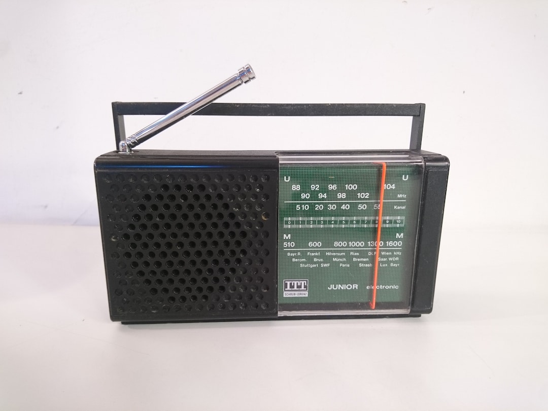 ITT Junior 106 Vitnage Portable Radio Germany 1970s Not - Etsy